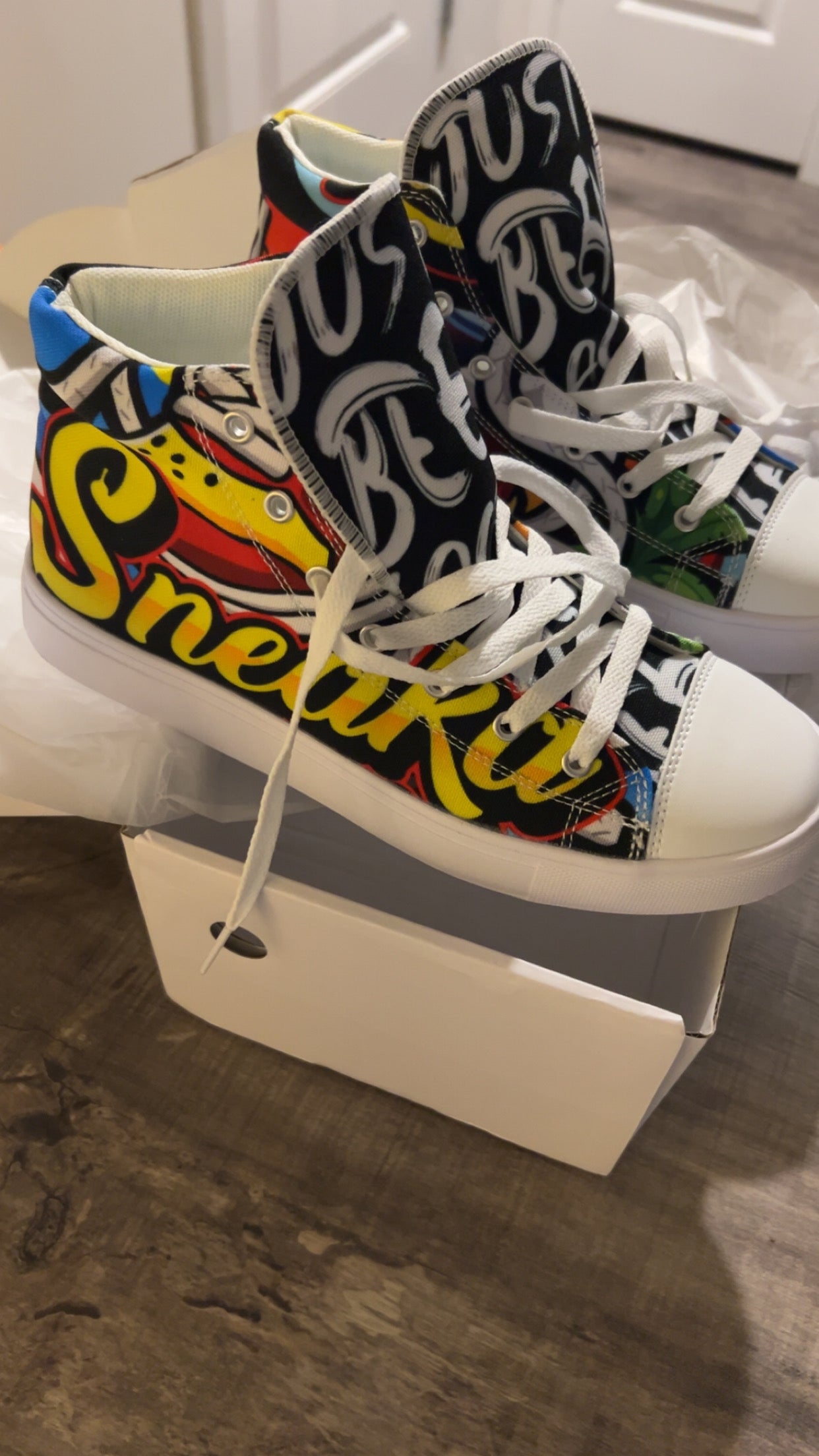 canvas shoes and Flip Flops